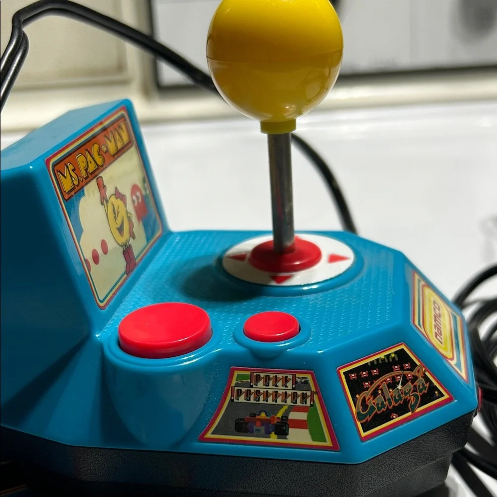 Namco Ms. Pac-Man Plug & Play Arcade Game - Blue